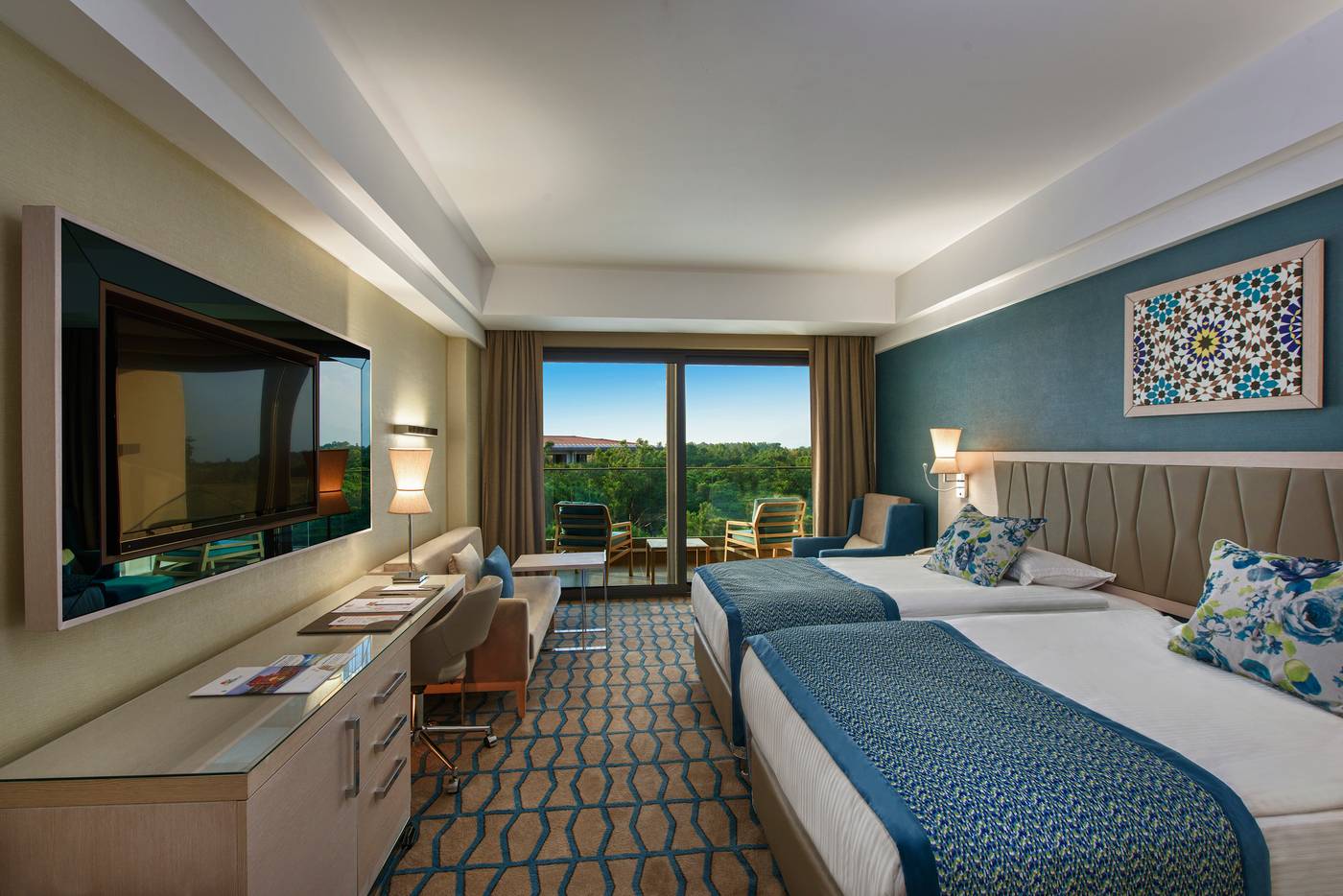 Club-Mega-Saray-Room-33