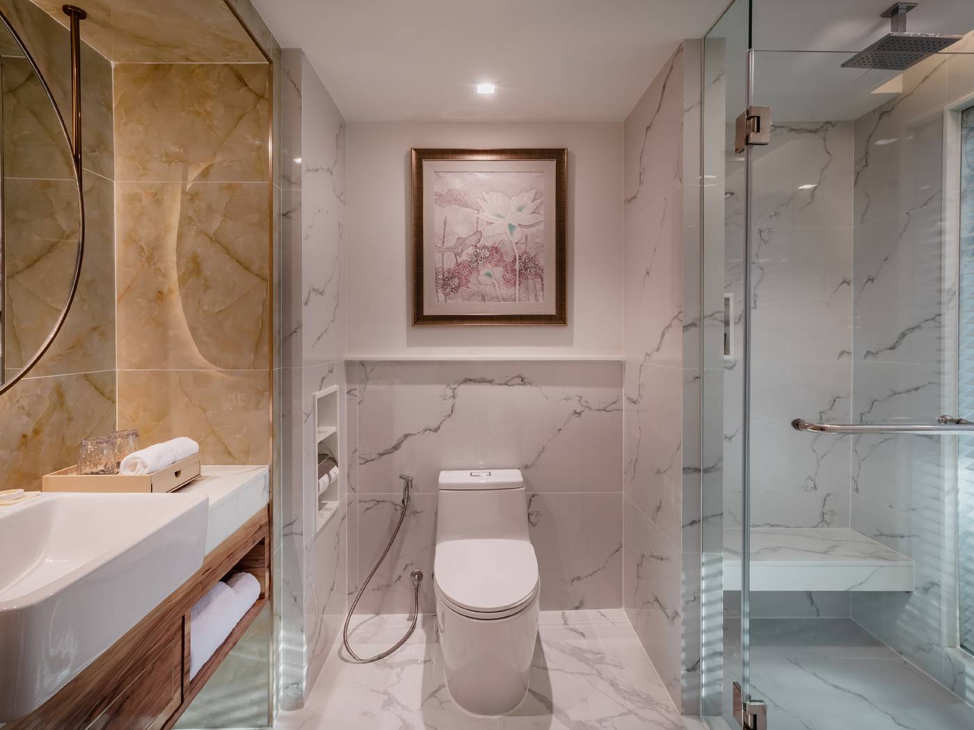 Aira-Hotel-Bangkok-Room-53