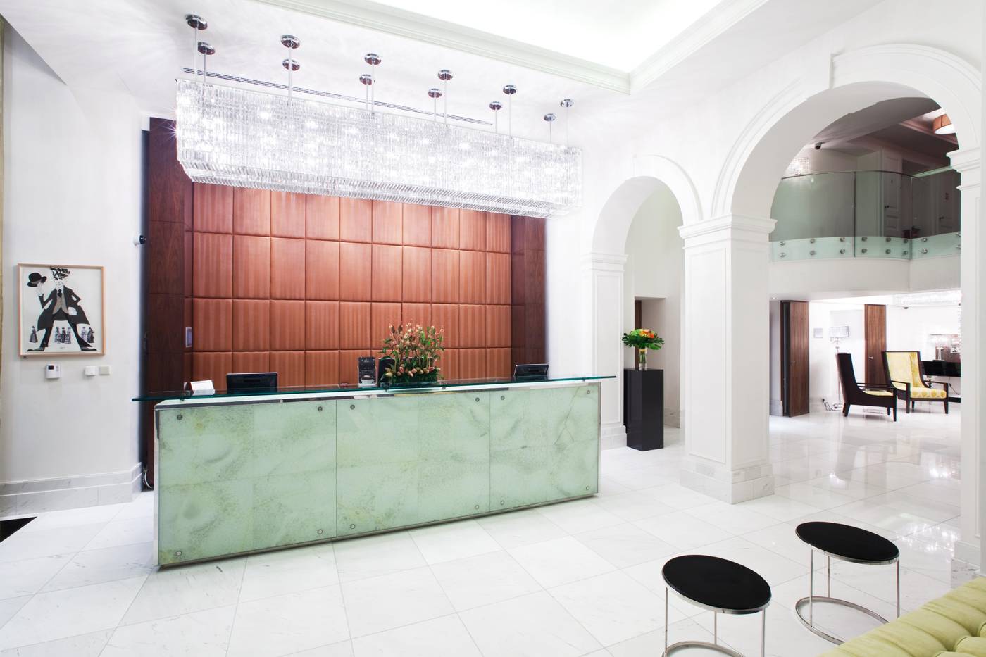 Kings-Court-Lobby-16