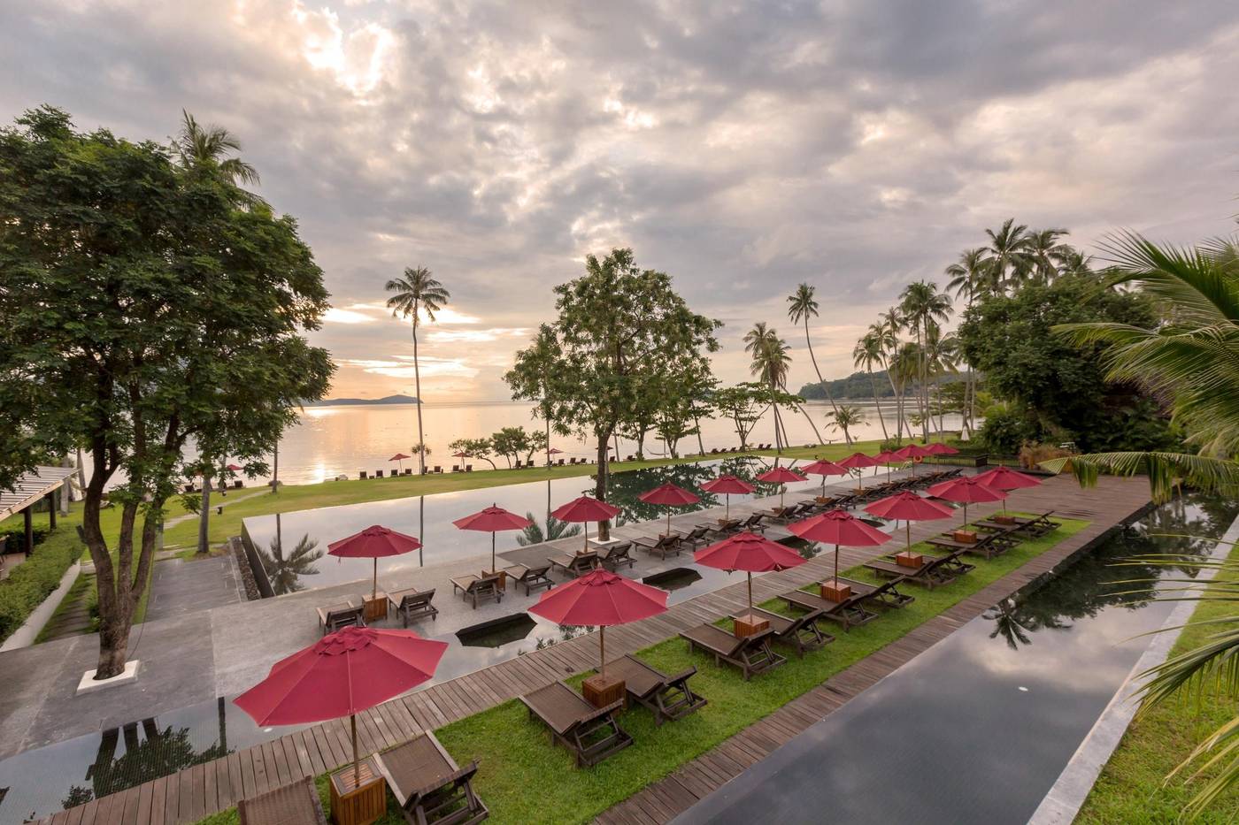 Vijitt-Resort-Phuket-Pool-19