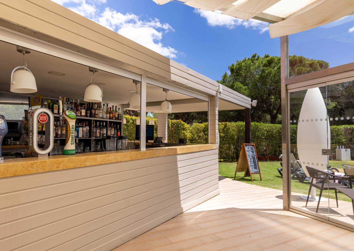 Aqua-Pedra-dos-Bicos-Design-Beach-Hotel---Adults-Recommended-Pool-9