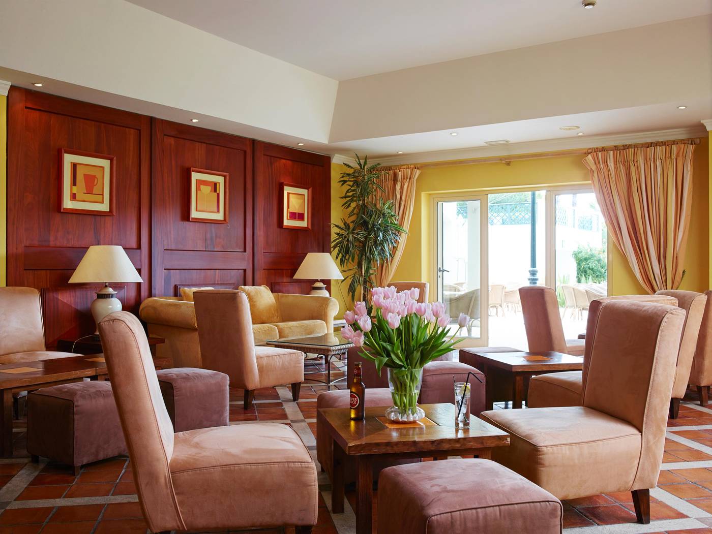 Formosa-Park-Apartment-Hotel-Bar-20