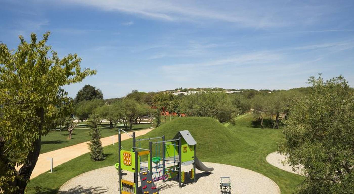 Family-Hotel-Amarin-by-Maistra-Select-Sports-and-Entertainment-17