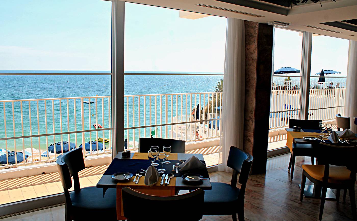 Holiday-Inn-Algarve-Restaurant-26