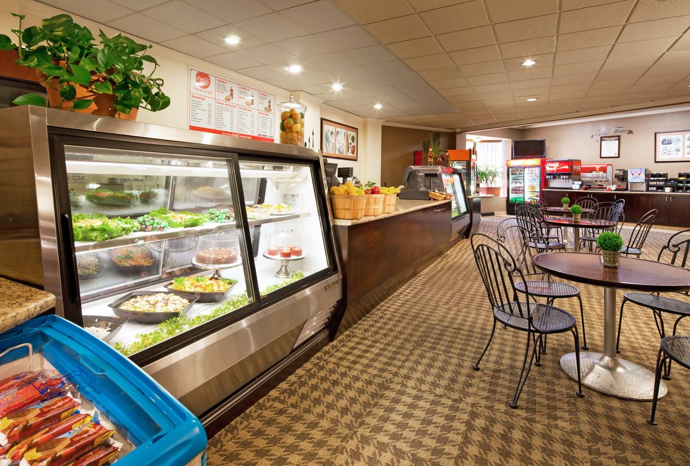 Anaheim-Majestic-Garden-Hotel-Restaurant-24