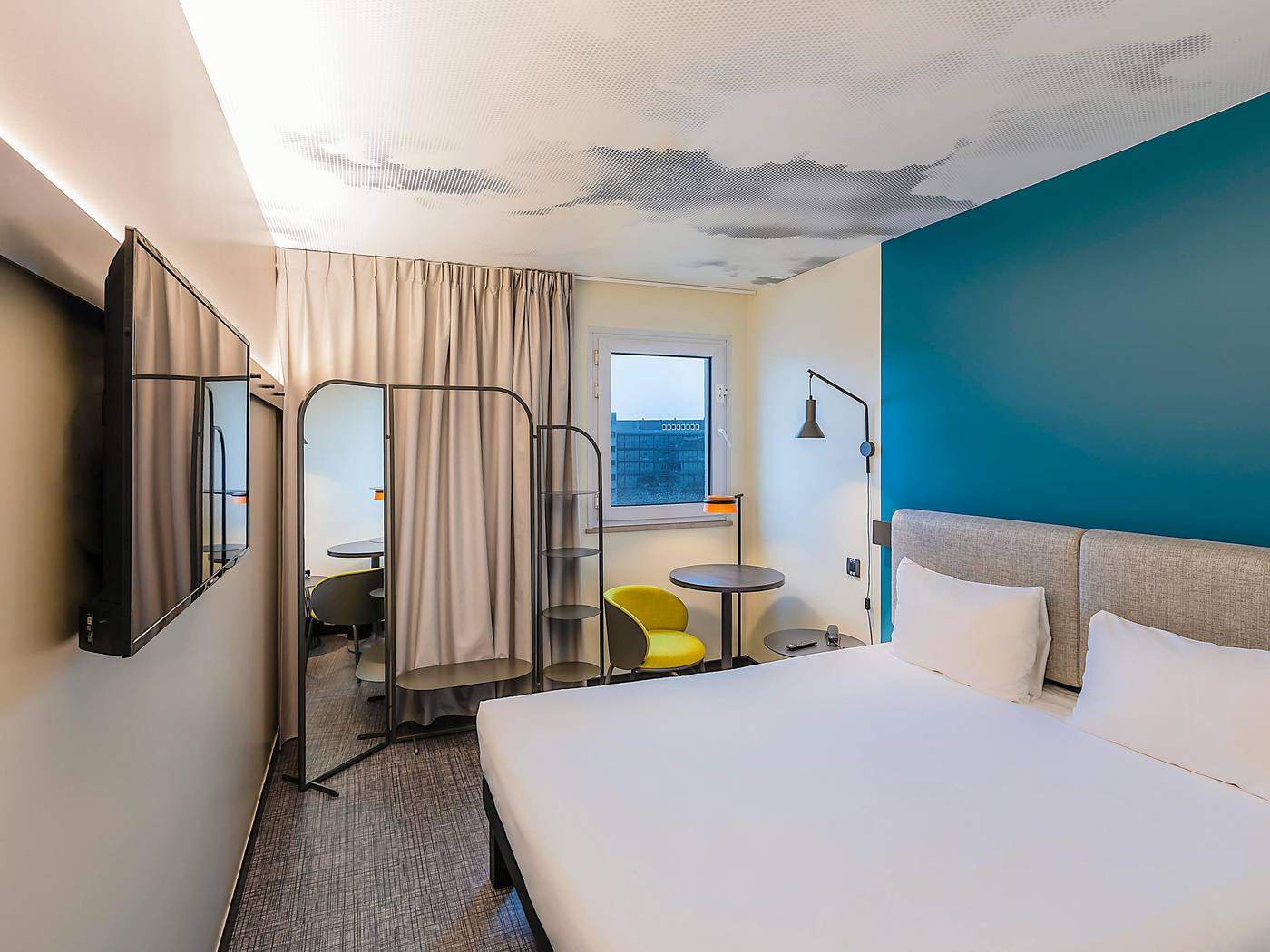 Ibis-Lisboa-Saldanha-Room-28