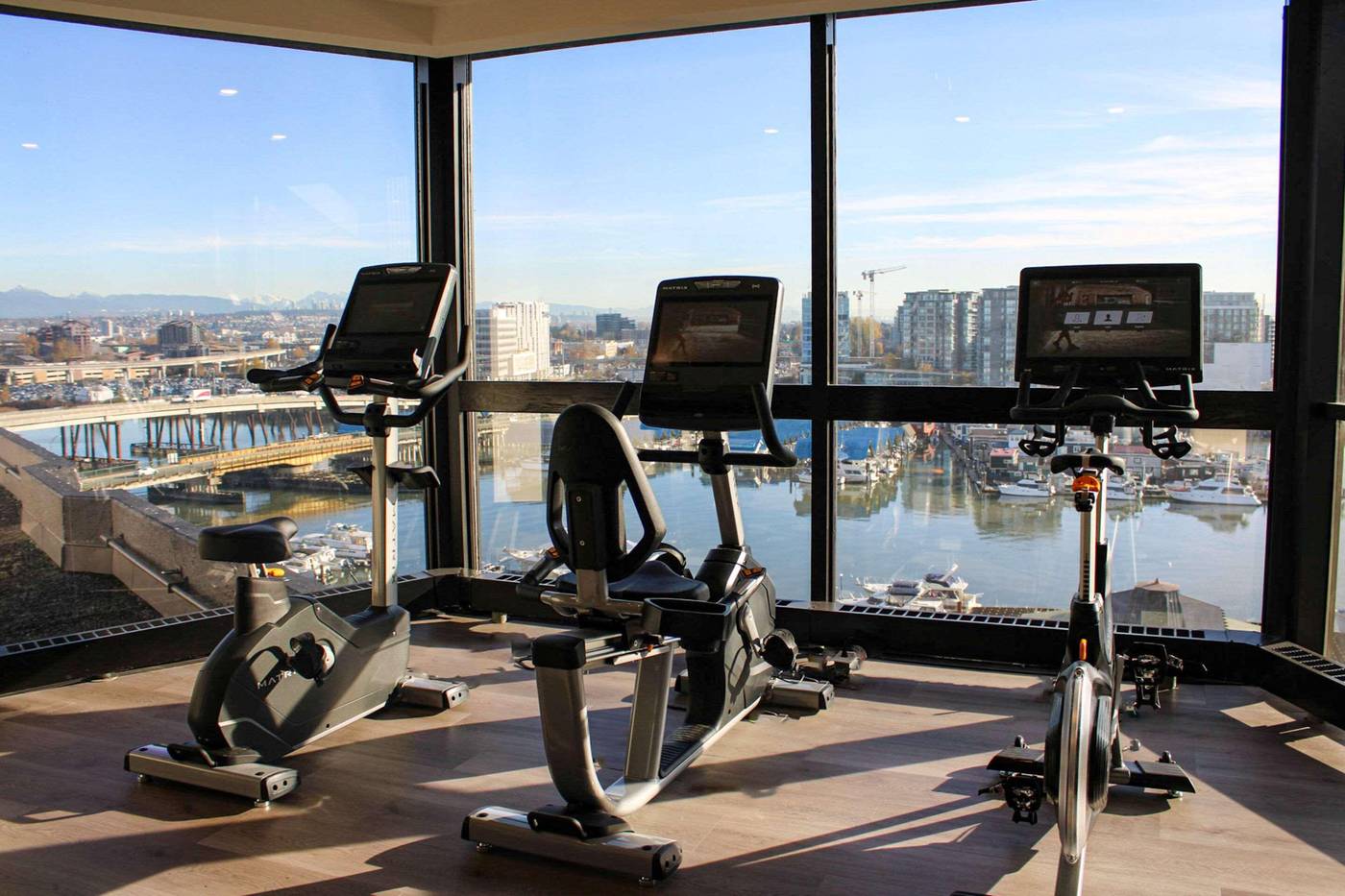 Radisson-Blu-Vancouver-Airport-Sports-and-Entertainment-39