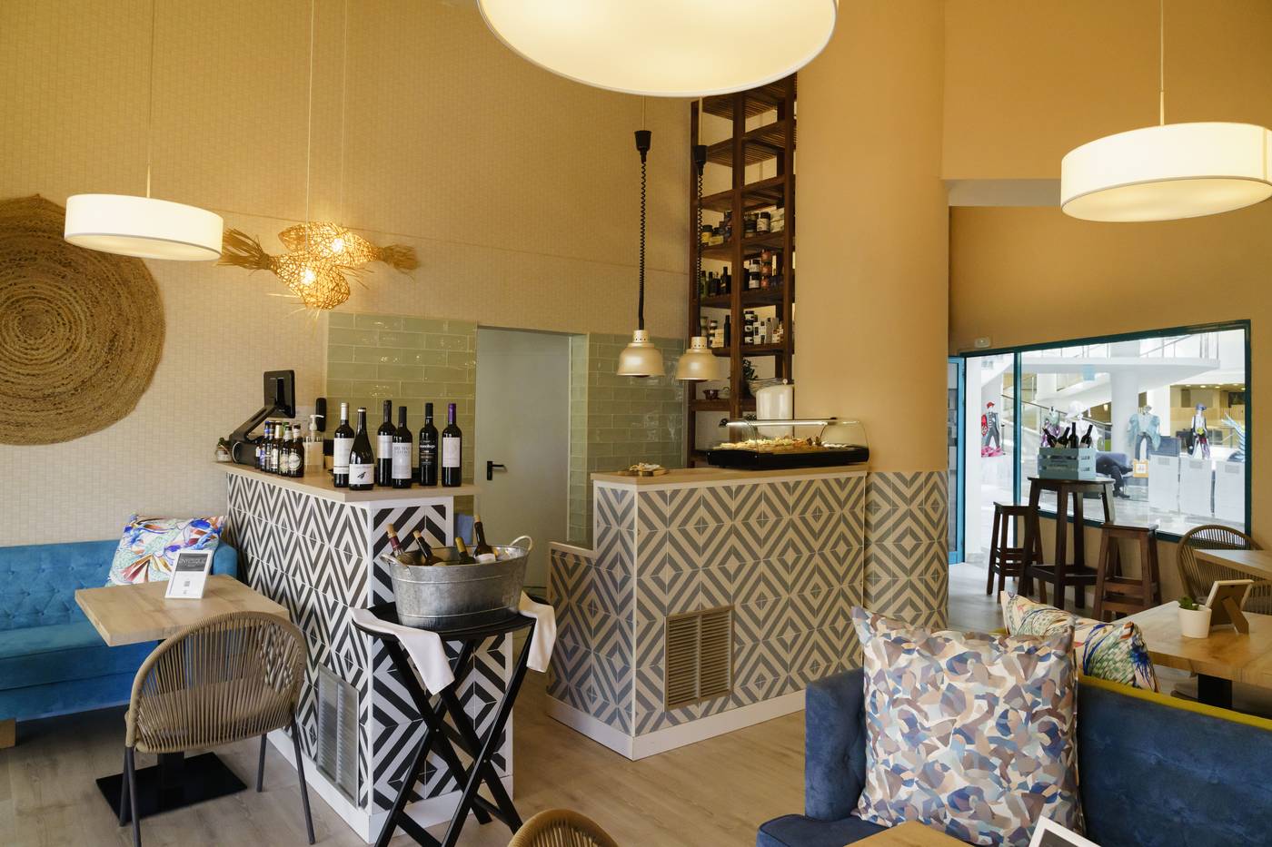 Gran-Hotel-Turquesa-Playa-Bar-41