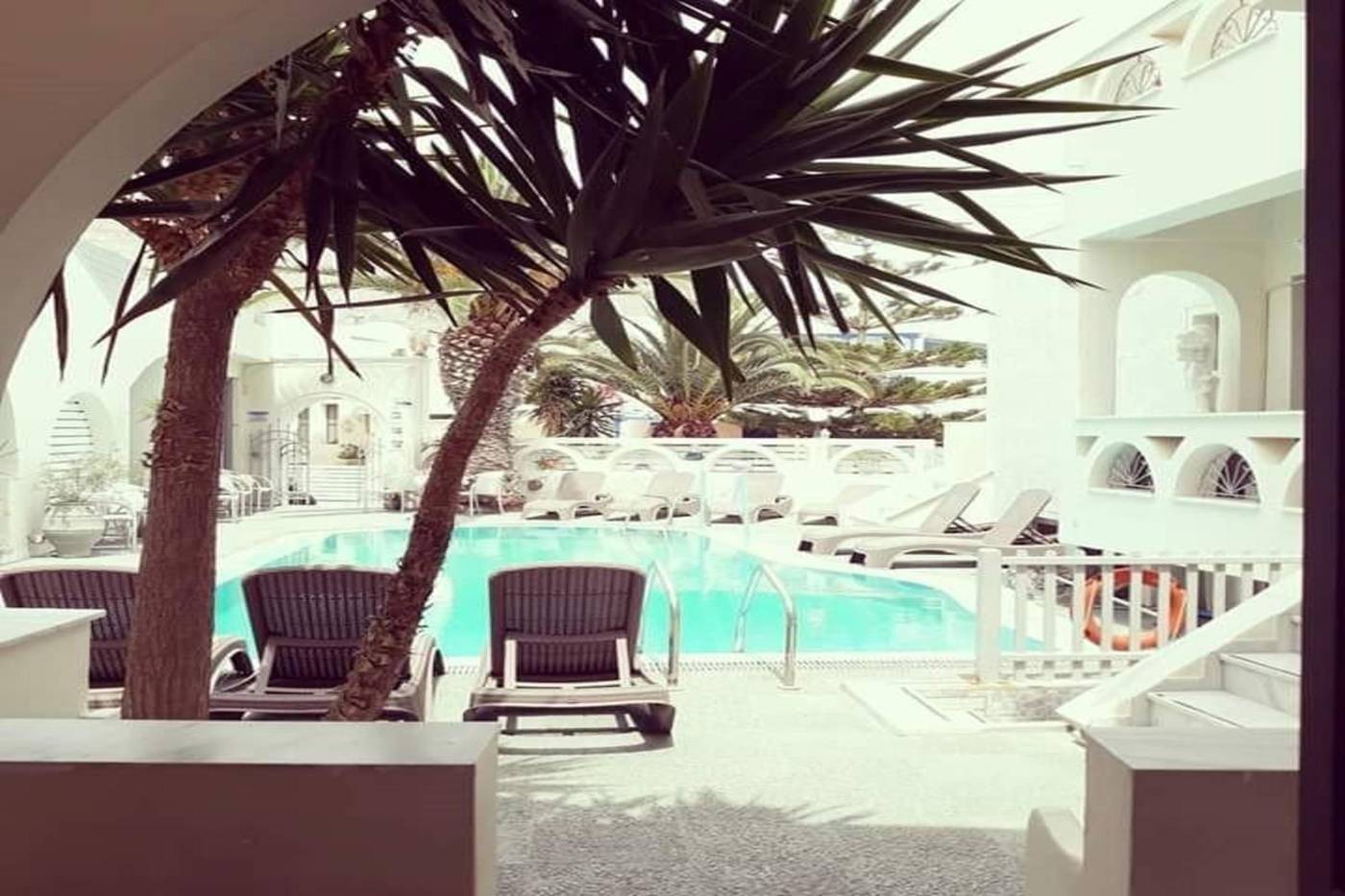 Vp-Prive-Suites-Lobby-16