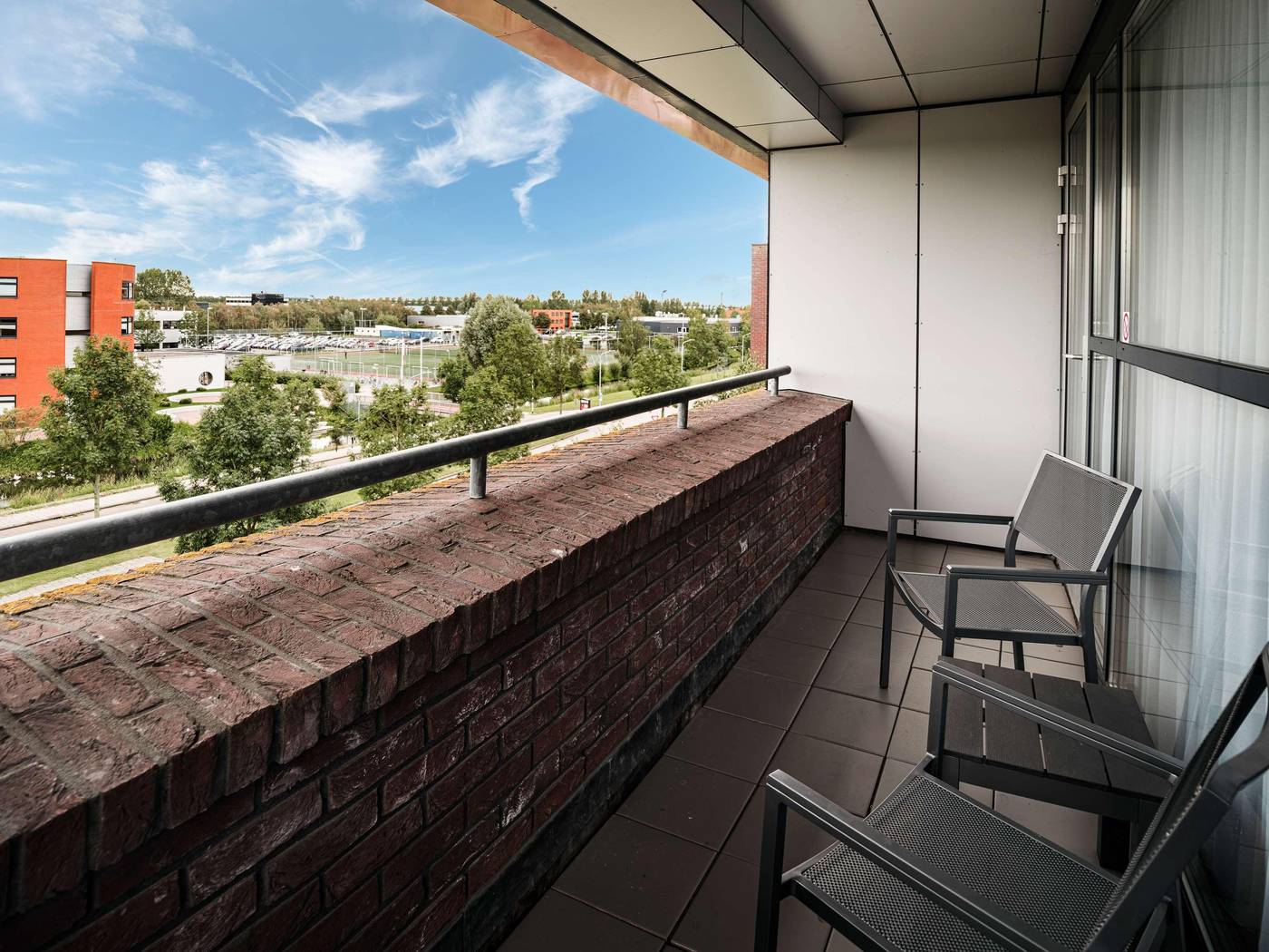 Executive-Residency-by-Best-Western-Amsterdam-Airport-Terrace-2