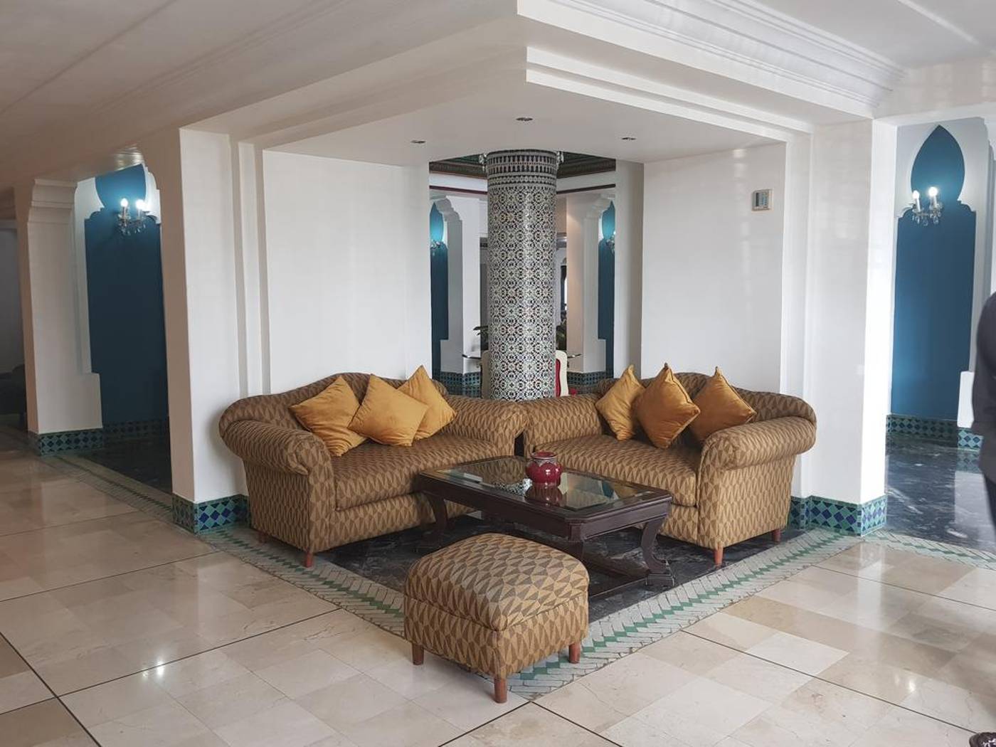 Mogador-Agadir-Lobby-32