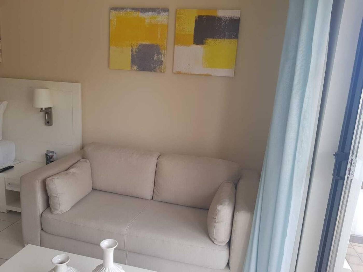 Melia-Llana-Beach-Resort---Spa-Room-52