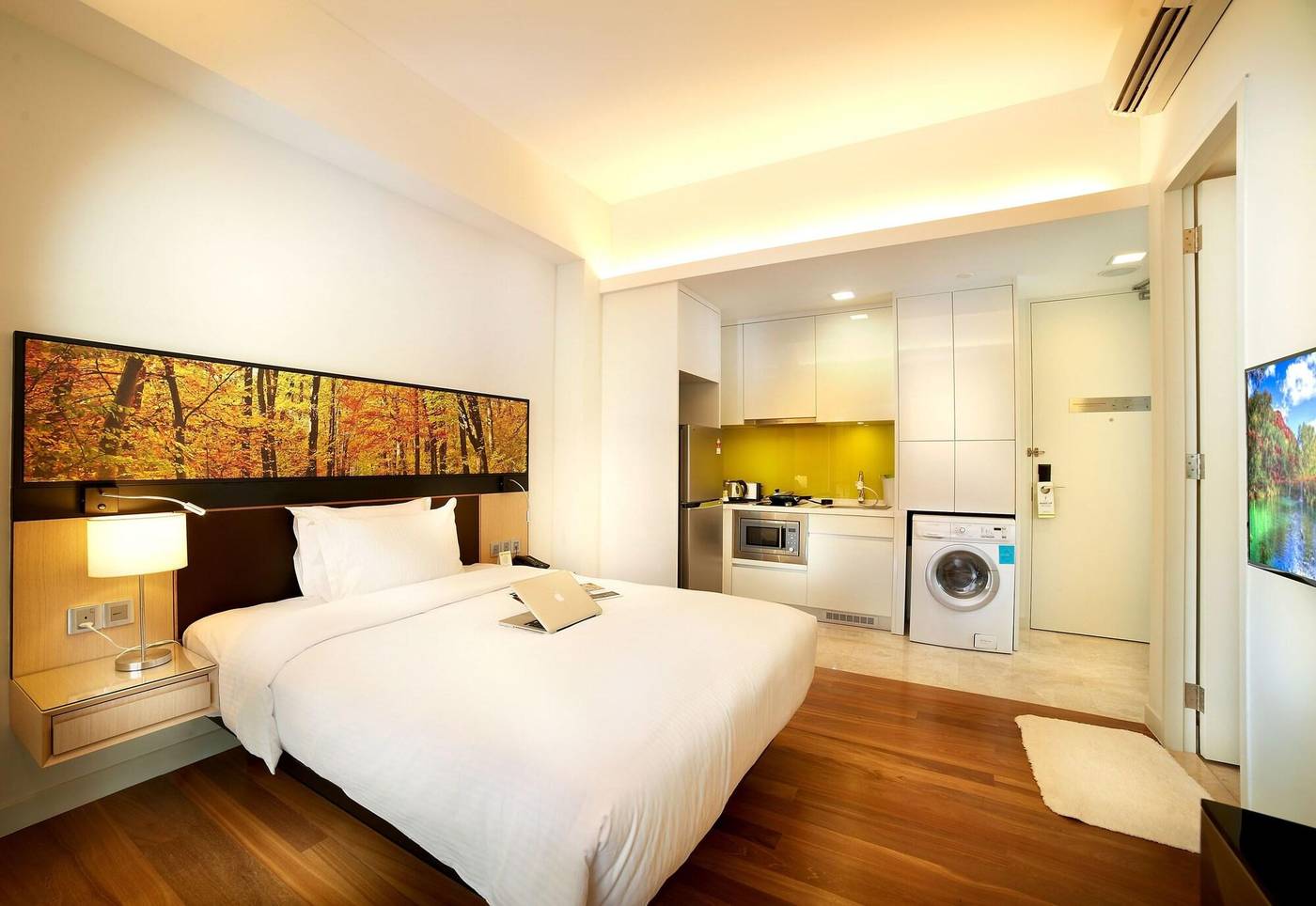 The Signature Hotel & Serviced Suites Kuala Lumpur-Malaysia-Kuala Lumpur-Room-4