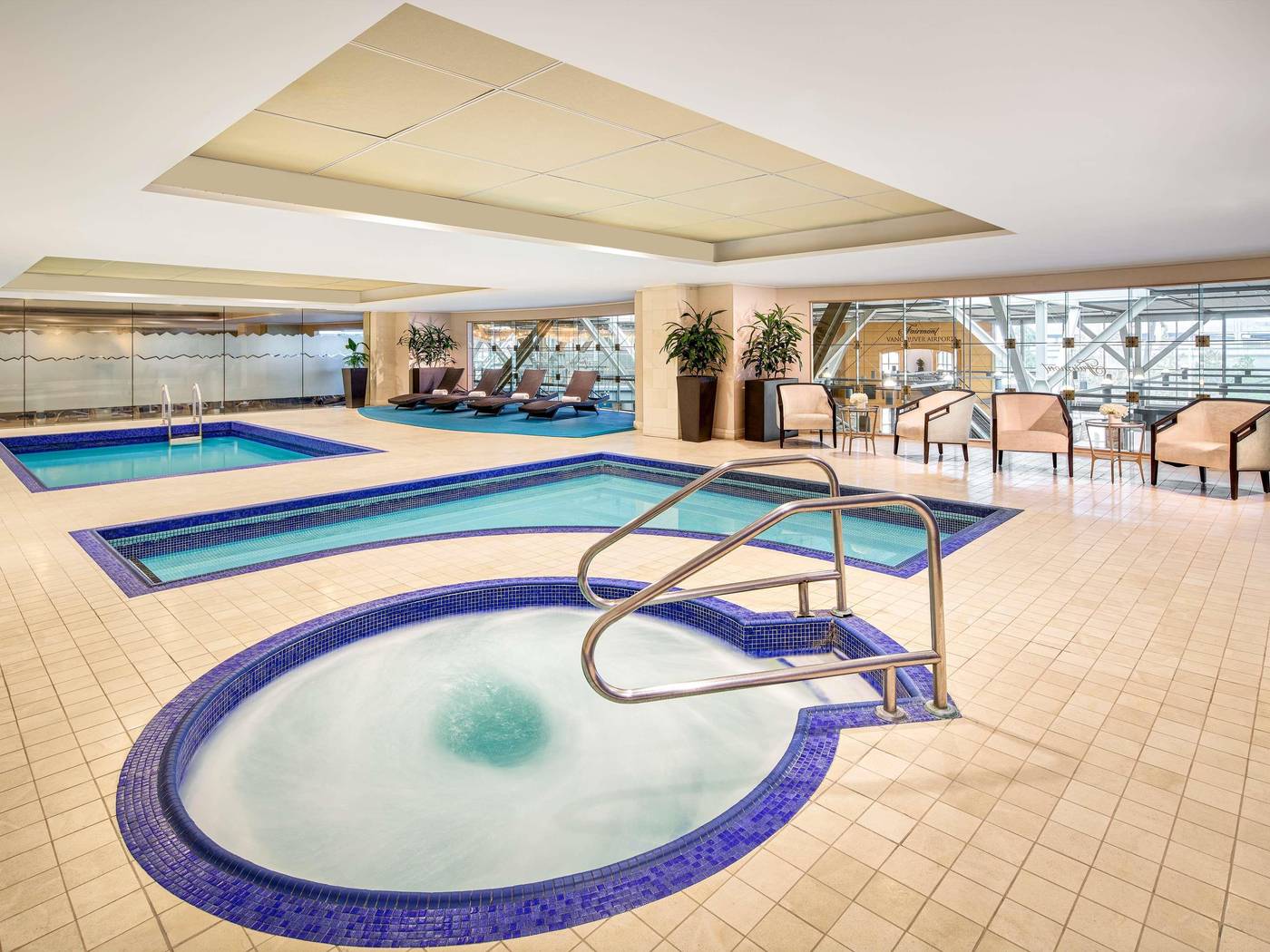 Fairmont-Vancouver-Airport-General-view-58