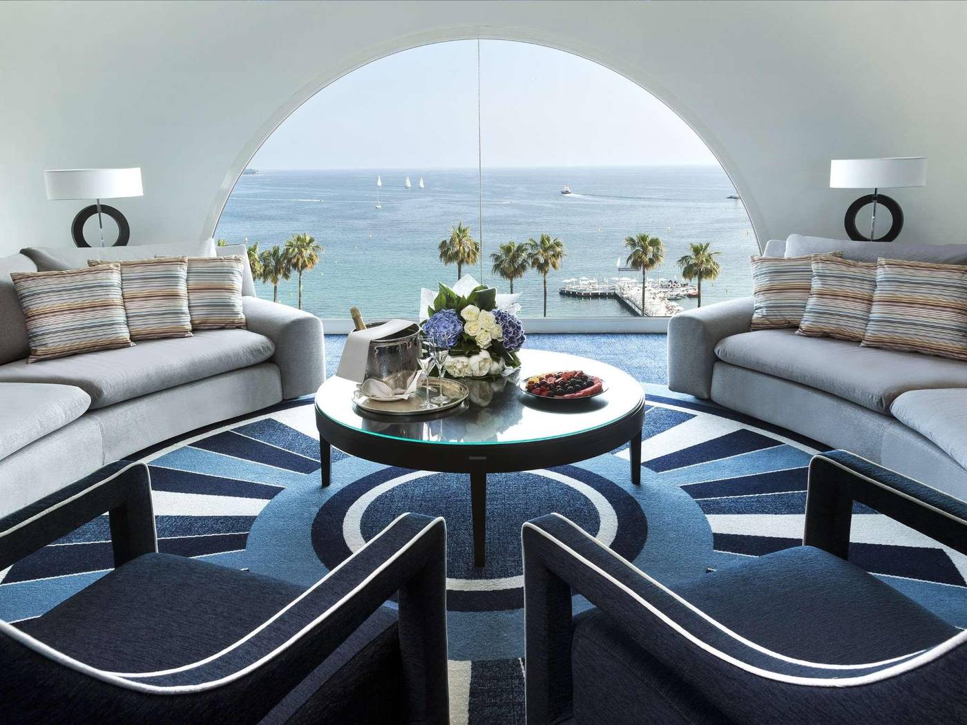 H----tel-Barri----re-Le-Majestic-Cannes-Room-72