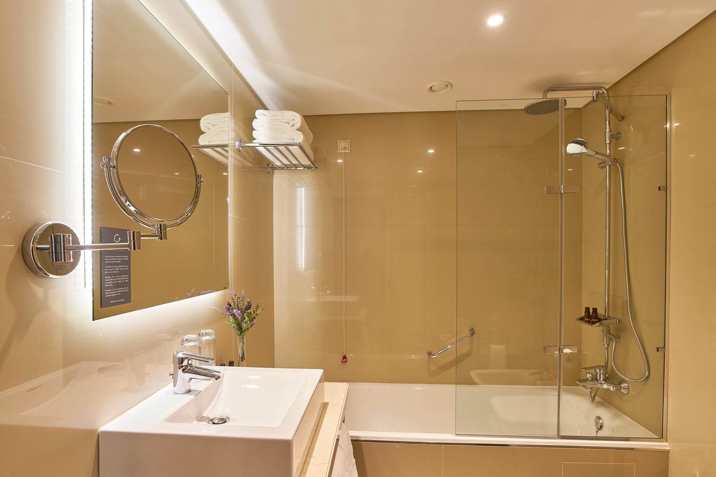 PortoBay-Marques-Room-20