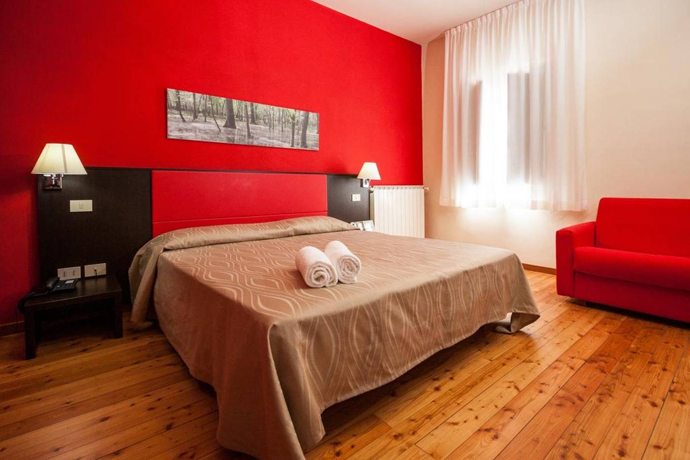 Casale-La-Sterpaia-Room-3