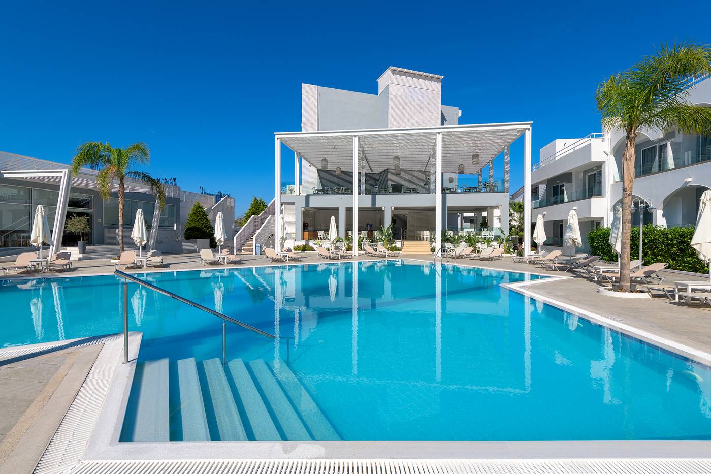 Oceanis-Park-Hotel-Pool-8