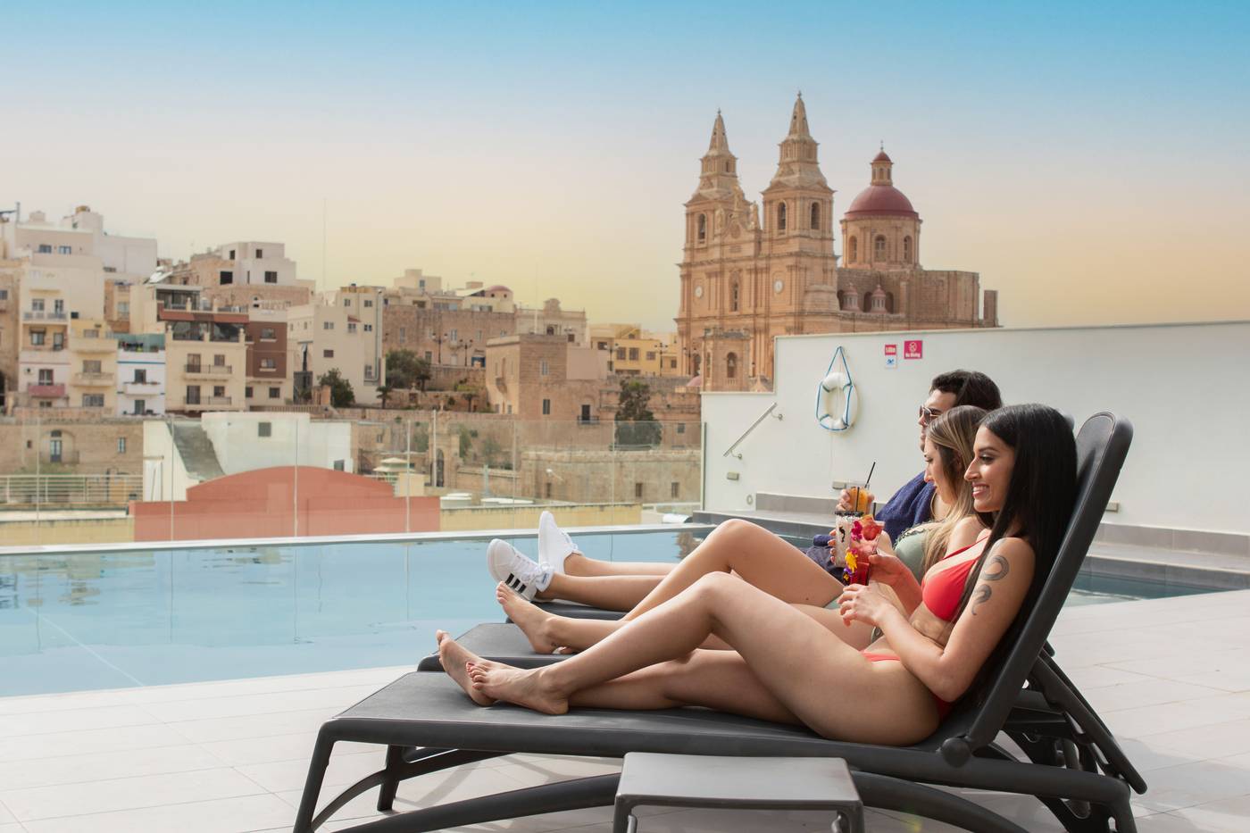 Pergola-Hotel---Spa-Bar-84