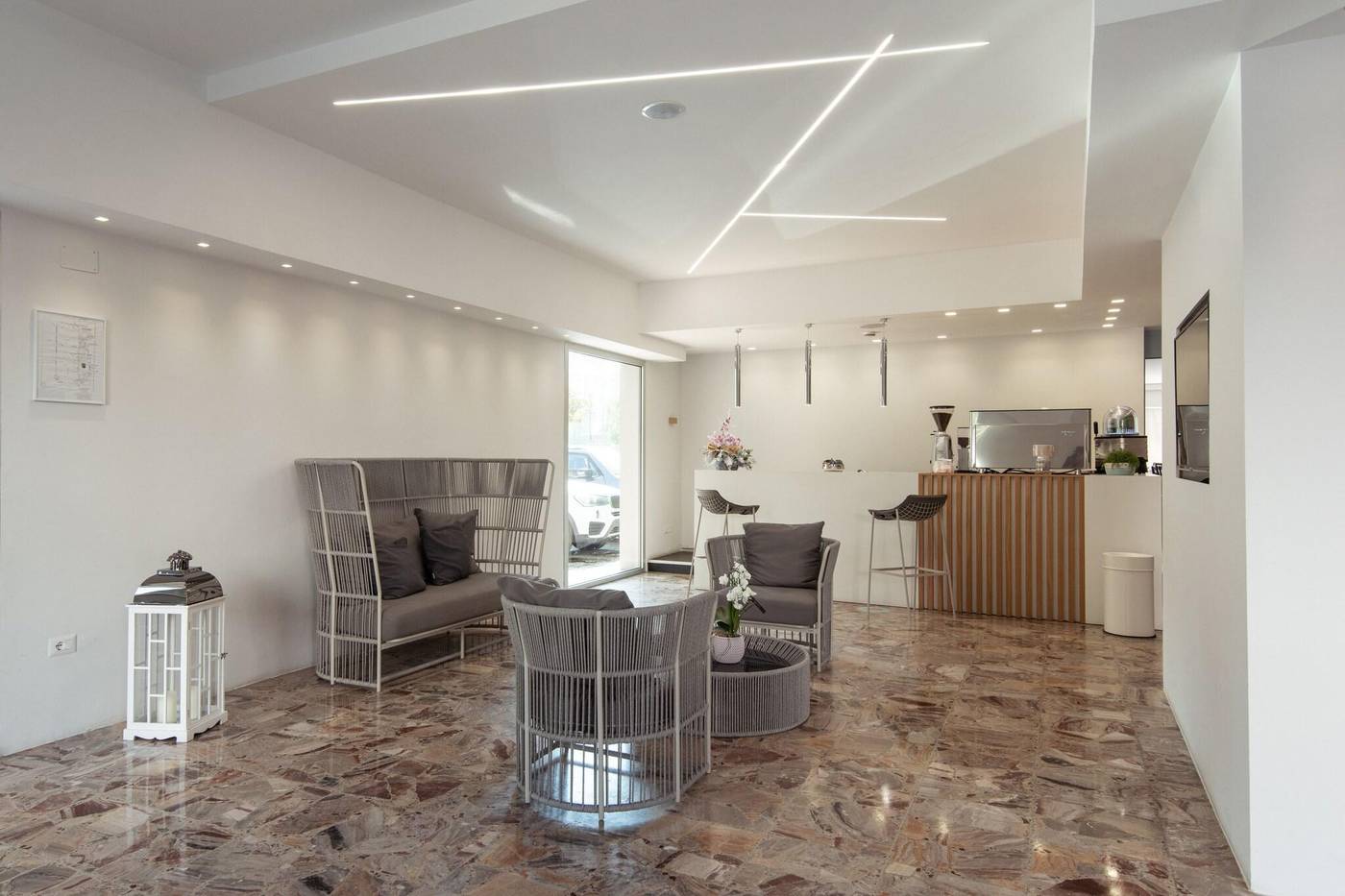 Hotel Adria-Italy-ALBA ADRIATICA-General view-6