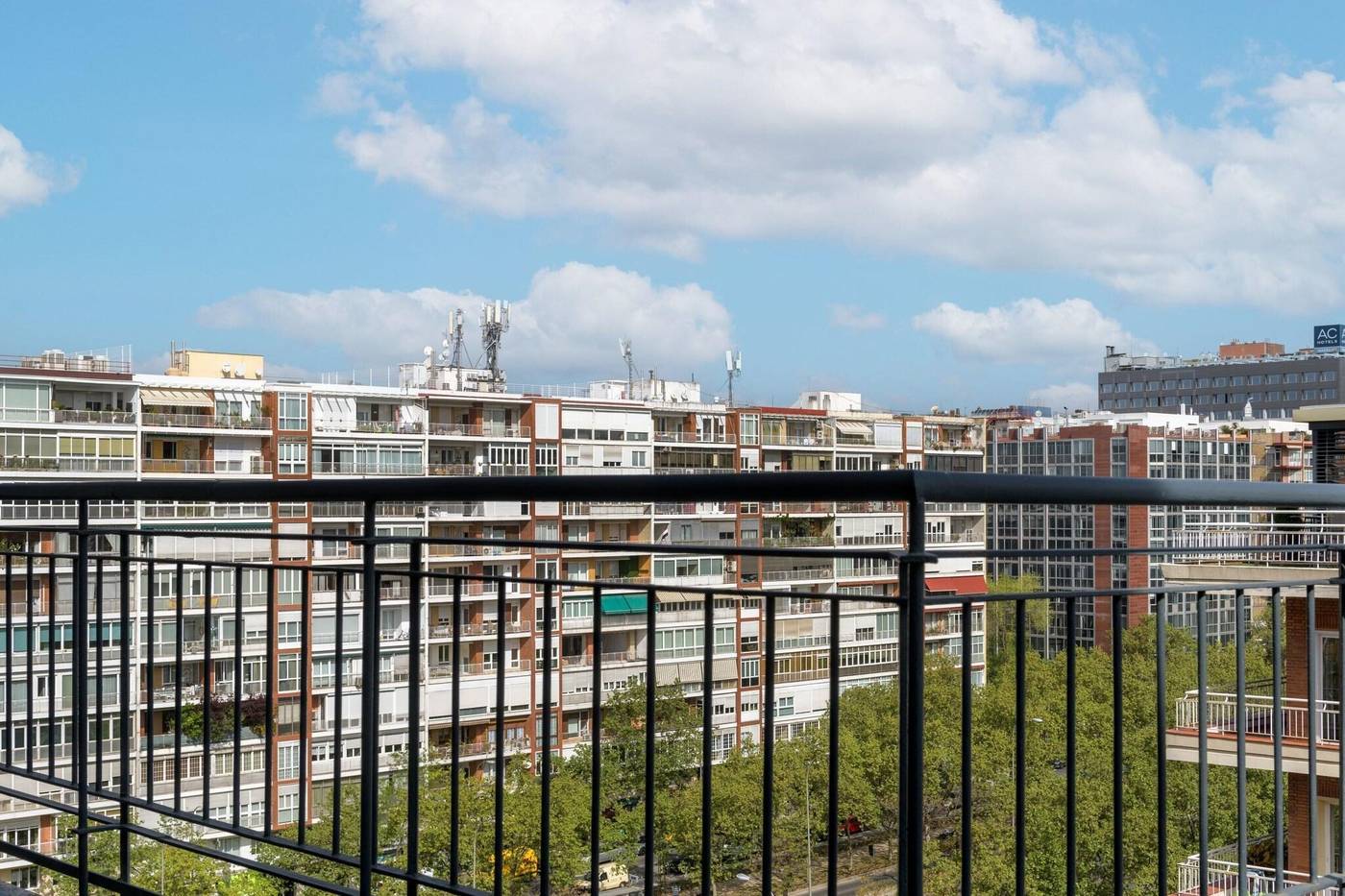 AC-Madrid-Aitana-Room-8