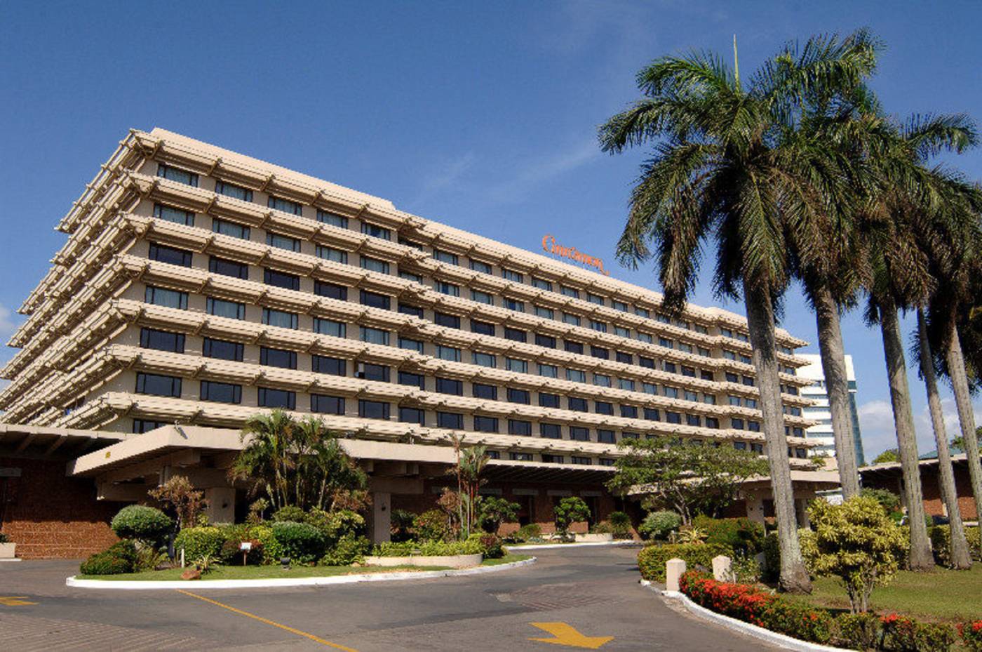 Cinnamon-Lakeside-Colombo-General-view-4