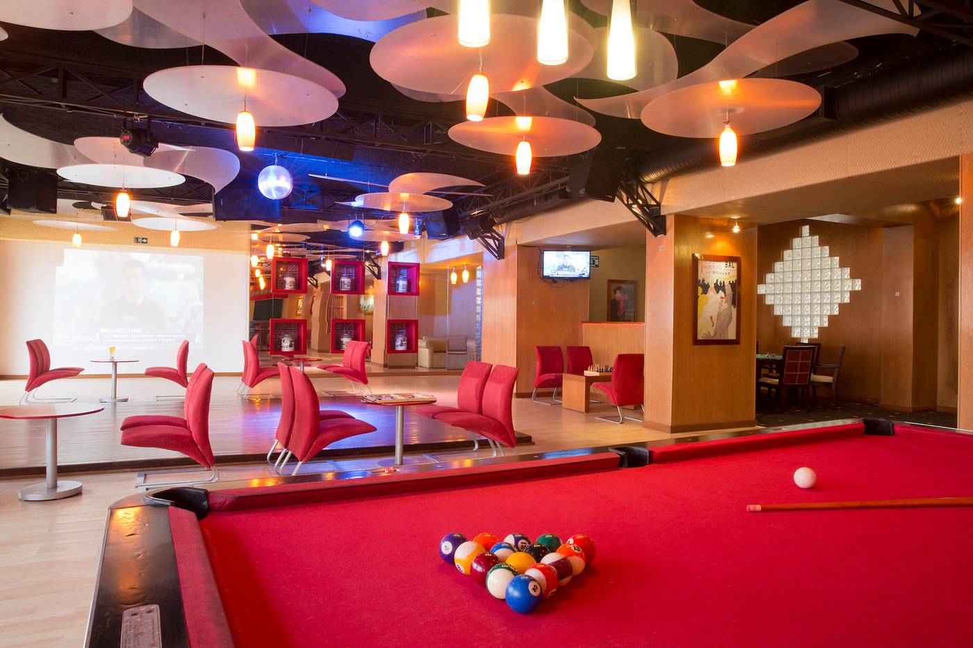 Golden-Parnassus-Resort--Adults-Only-All-Inclusive-Bar-50