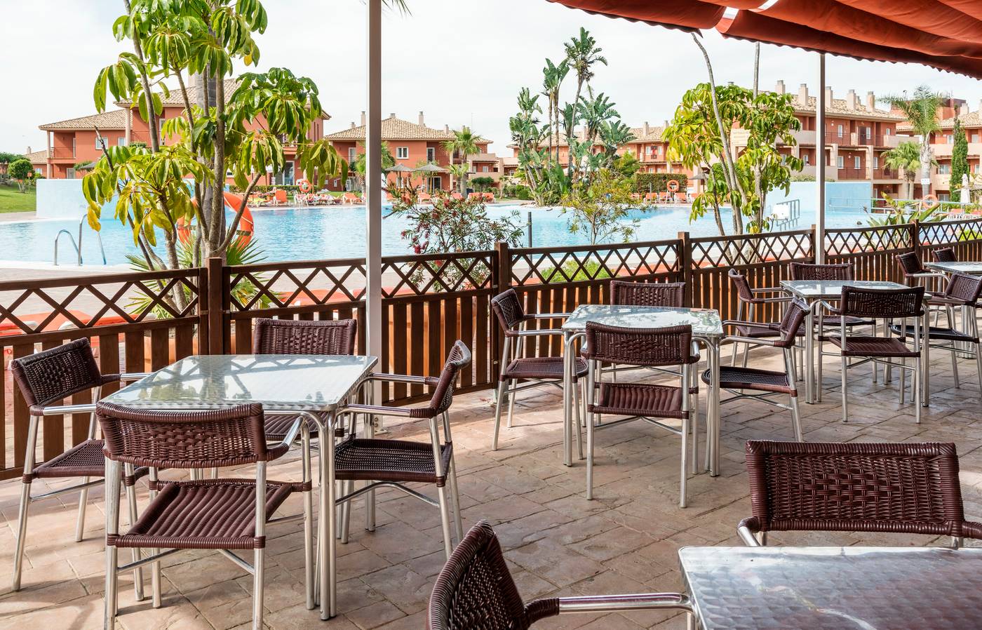 Ilunion-Tartessus-Sancti-Petri-Terrace-11