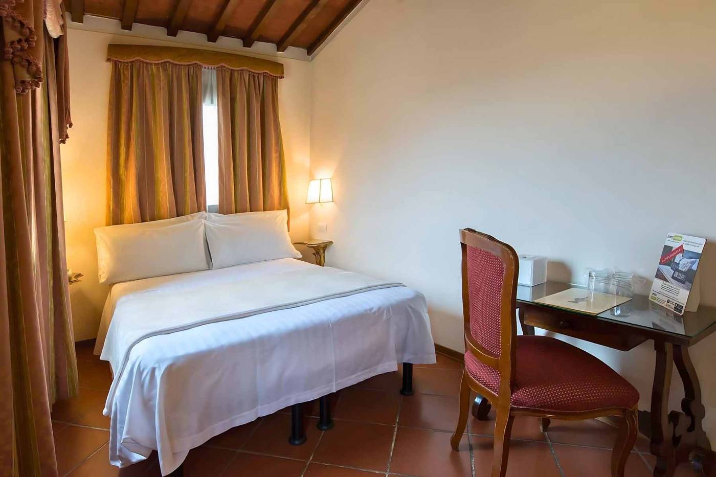 Atlantic-Palace-Room-51