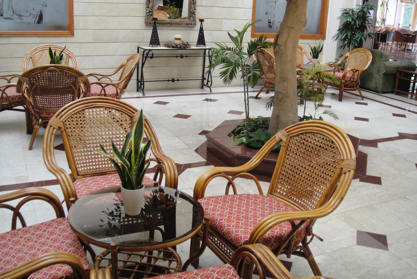 Avlida-Lobby-53
