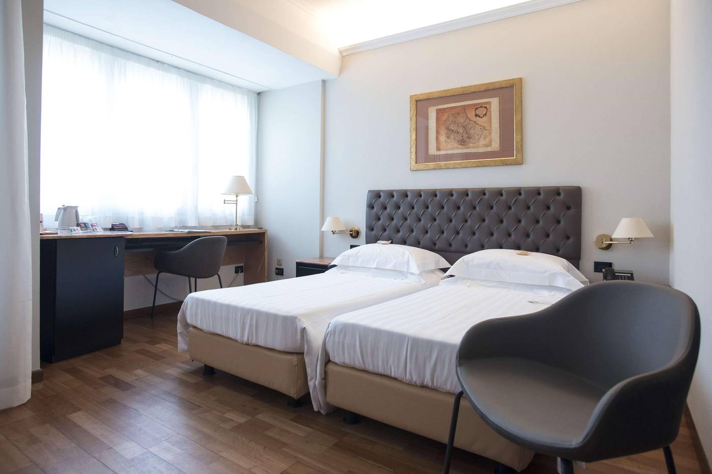 Hotel Plaza-Italy-Pescara-General view-6
