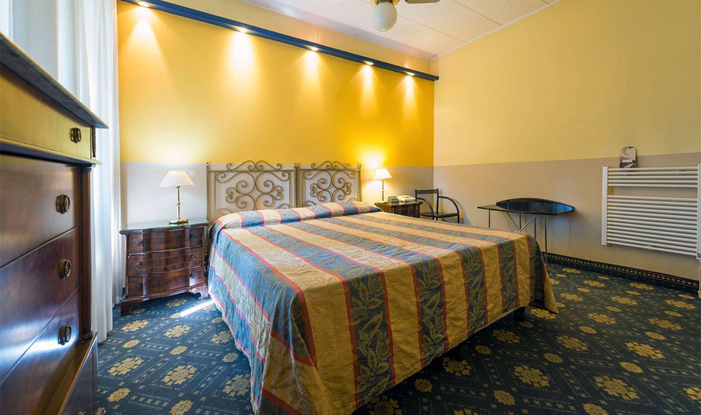 Golf Hotel Corallo-Italy-MONTECATINI TERME-Room-7