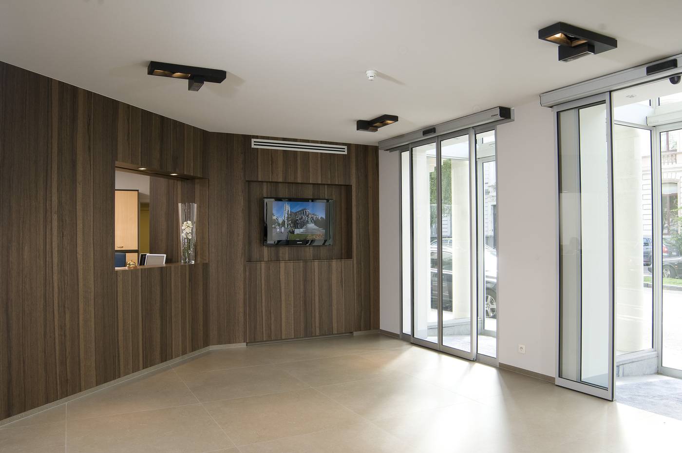 Castelnou Aparthotel-Belgium-GENT-Lobby-3