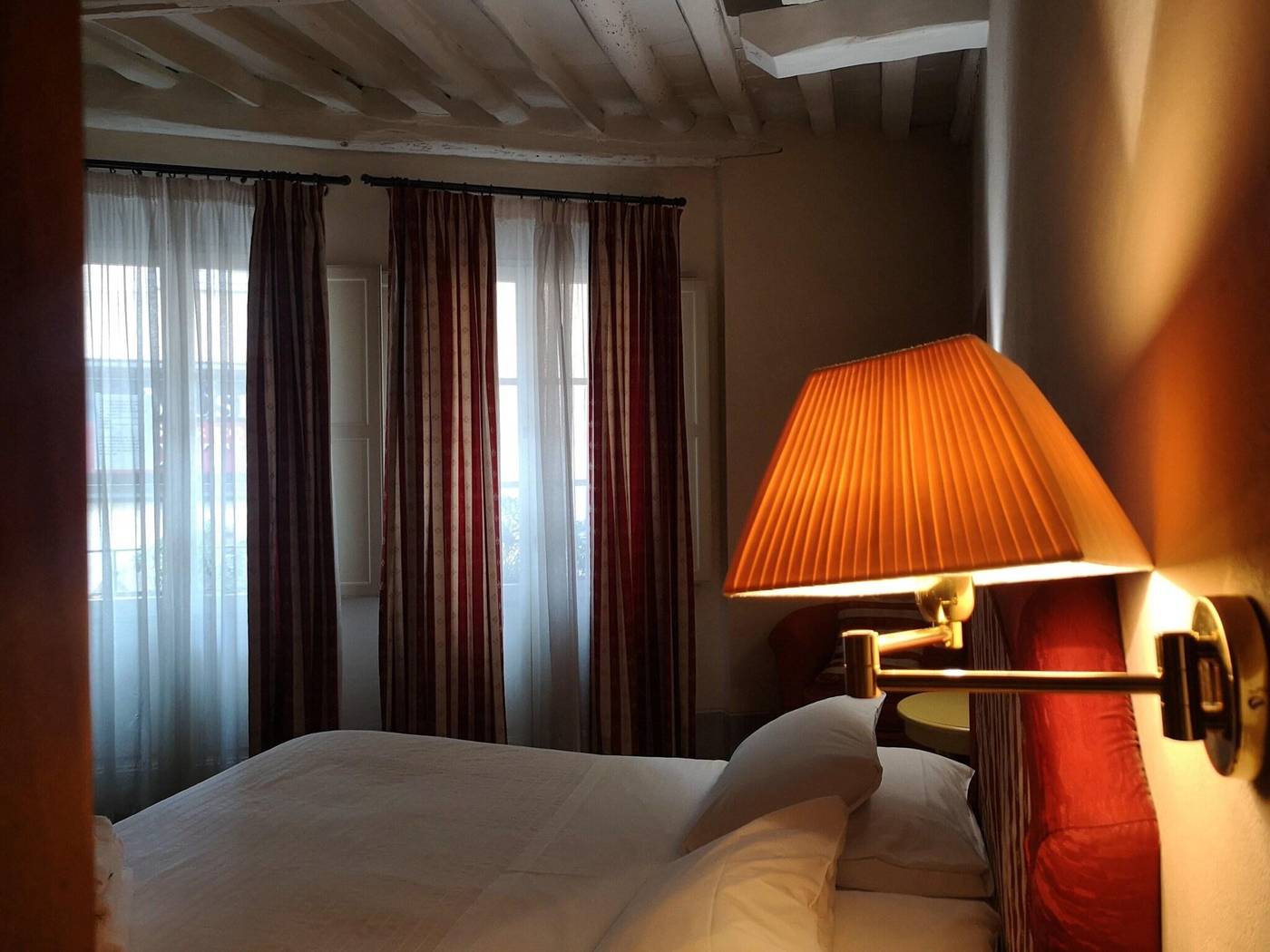 Palazzo-Busdraghi--Depoca-Room-35