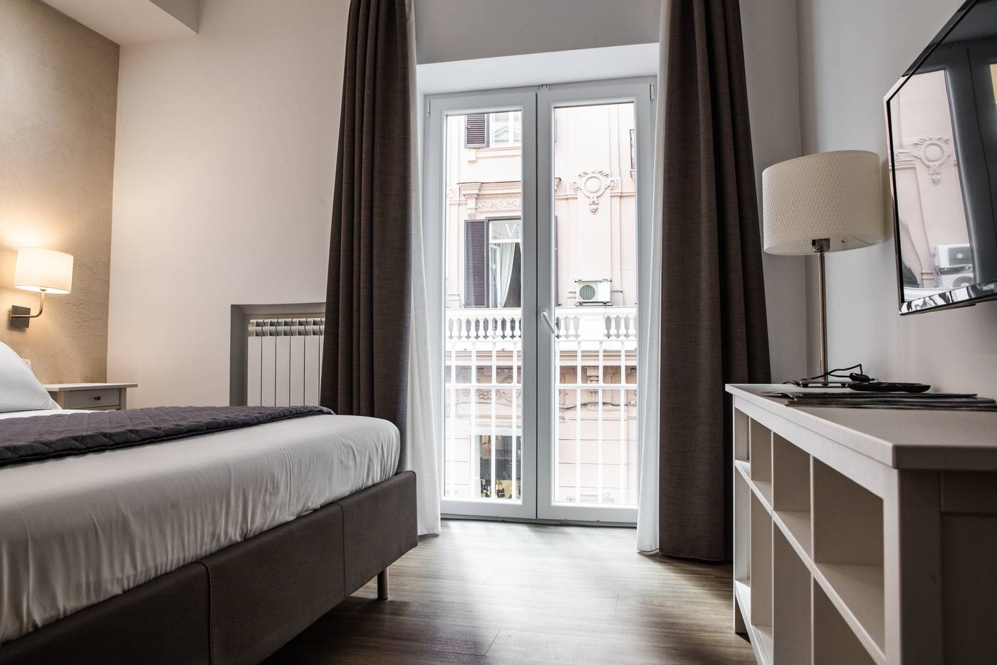 Prestige Rooms Chiaia - Italy - Naples - Room - 9