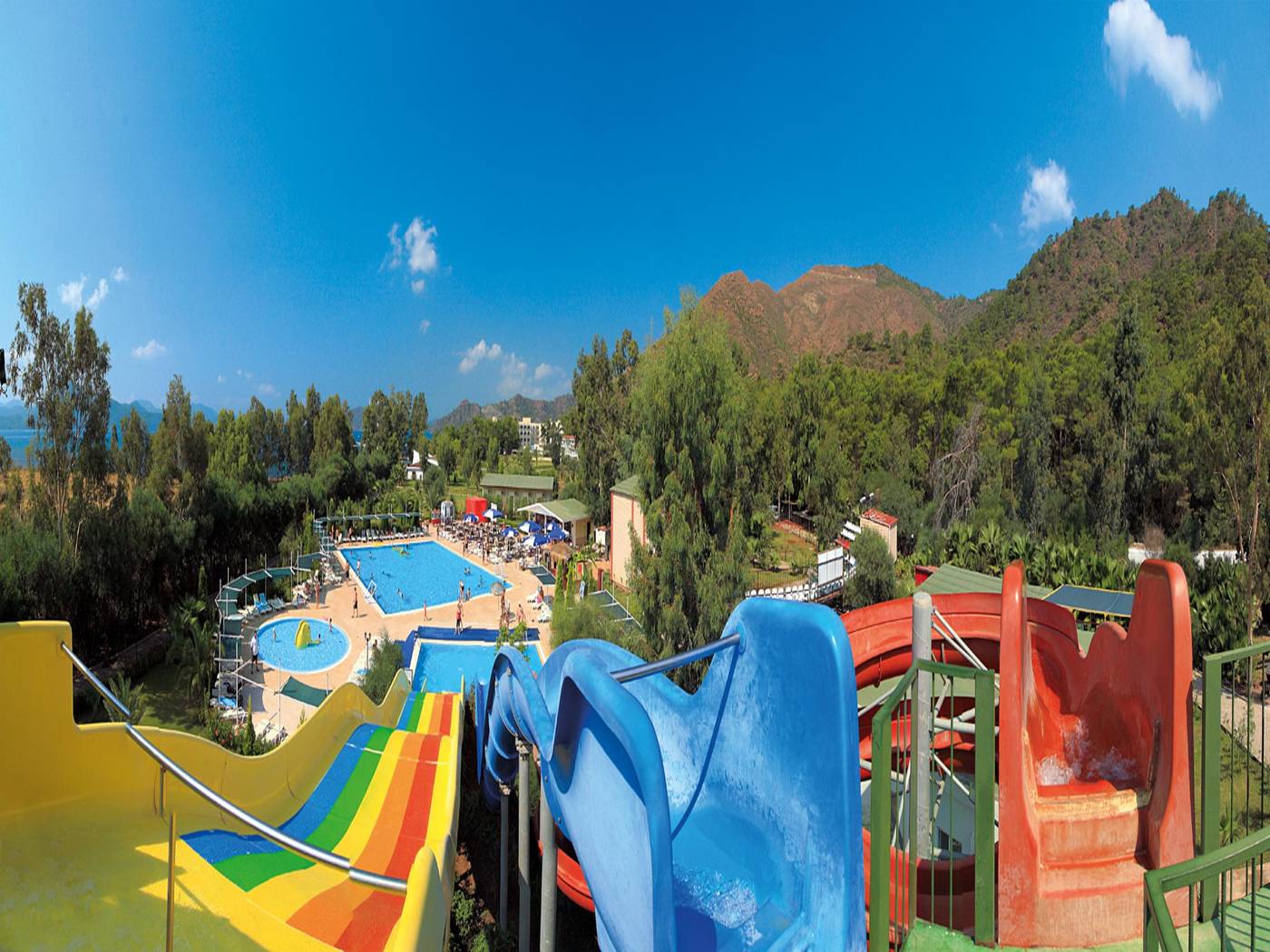 Fortezza-Beach-Resort-Pool-9