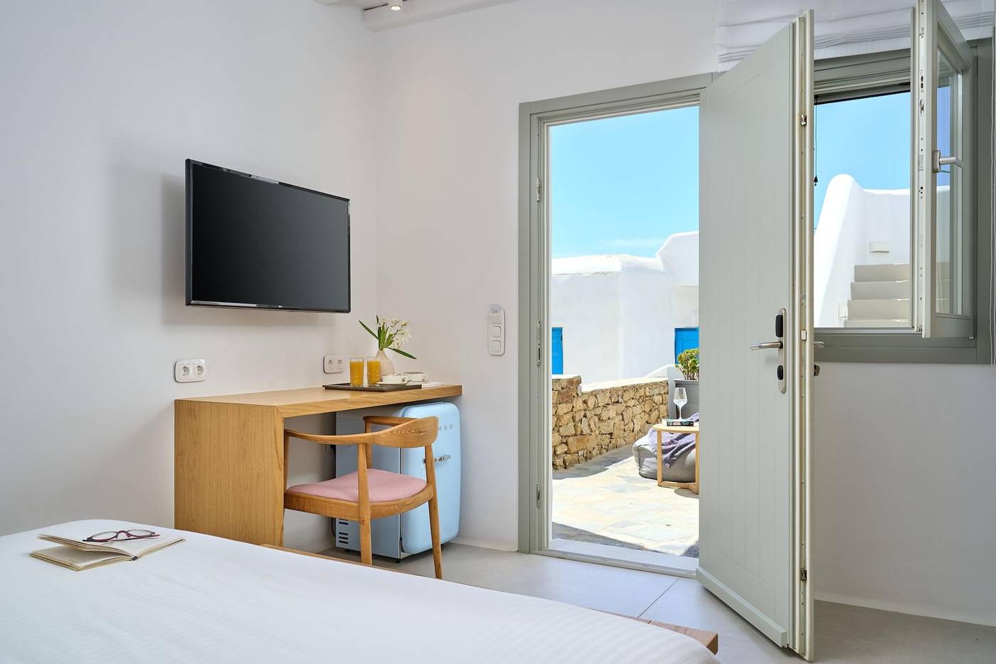 Adorno-Suites-Mykonos-Room-72
