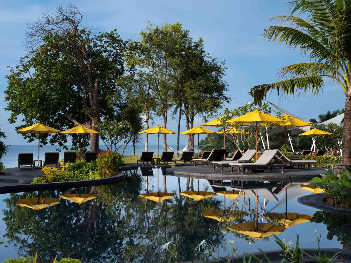 The-Shellsea-Krabi-Pool-1