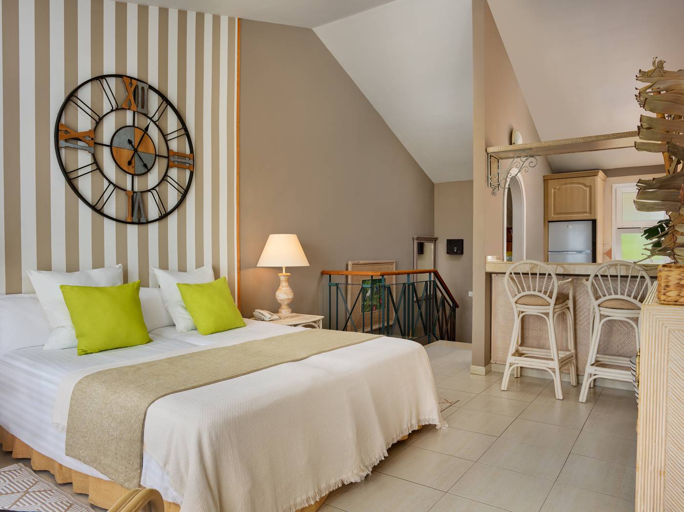 Gran-Oasis-Resort-Room-41