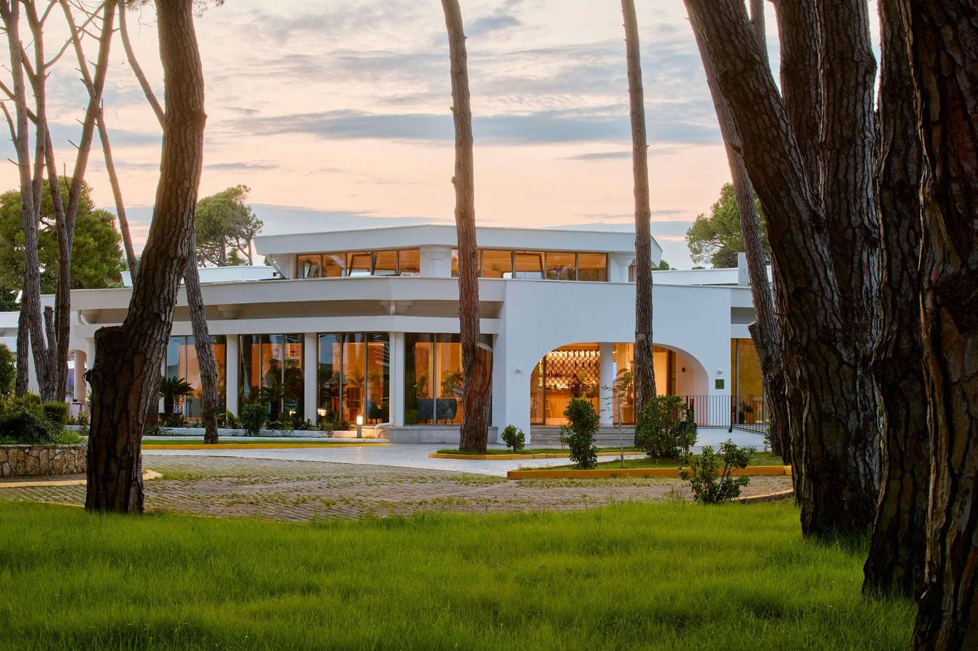 Sol Tropikal Durres-Albania-Durrã«S-General view-7