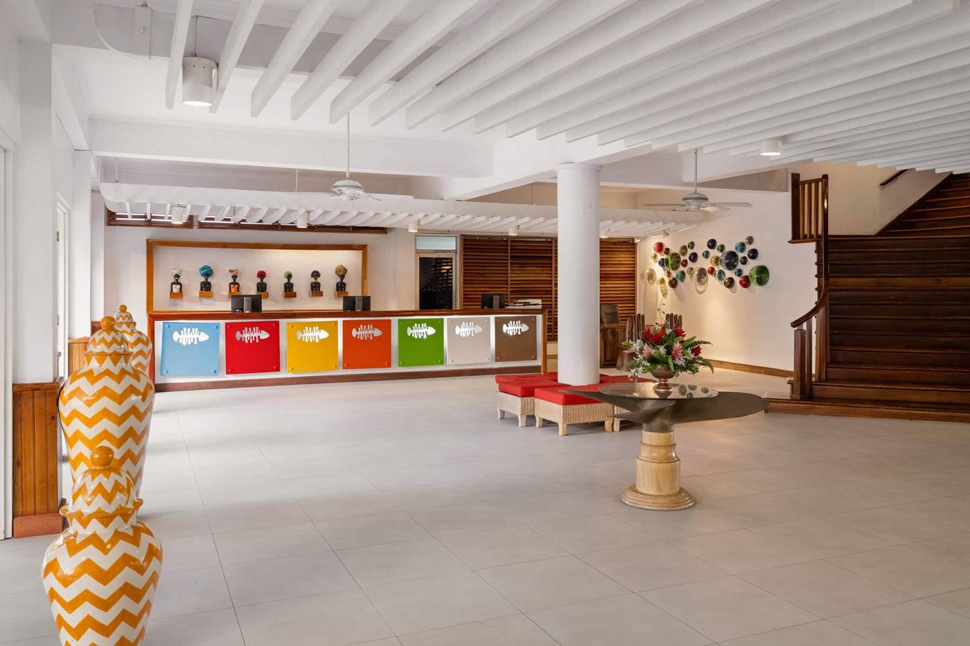 Grand-Decameron-Montego-Bay--A-Trademark-All-Inclusive-Lobby-48