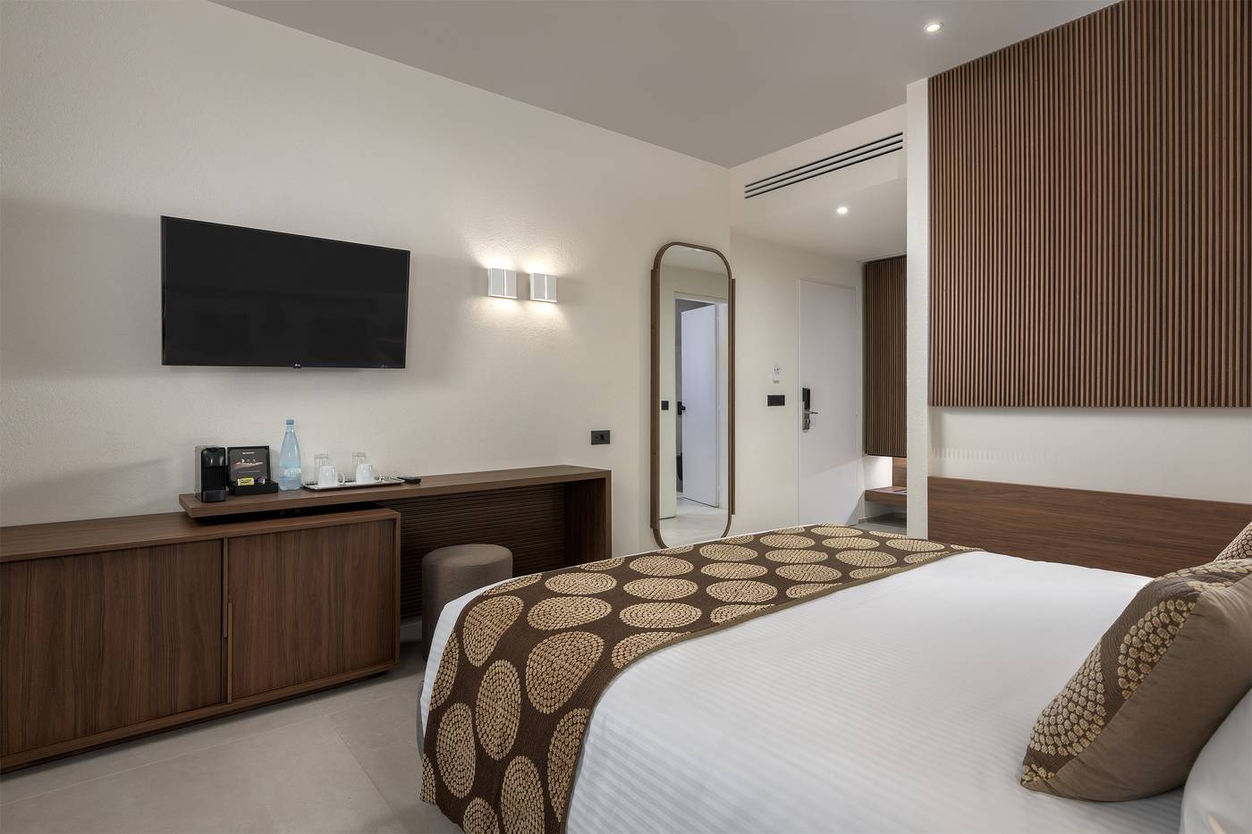 The-Ixian-Grand---All-Suites---Adults-Only--18---Room-42