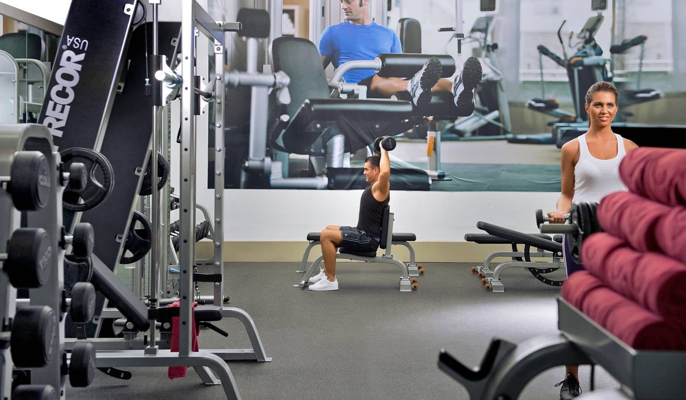 Millennium-Plaza-Downtown-Hotel-Sports-and-Entertainment-57