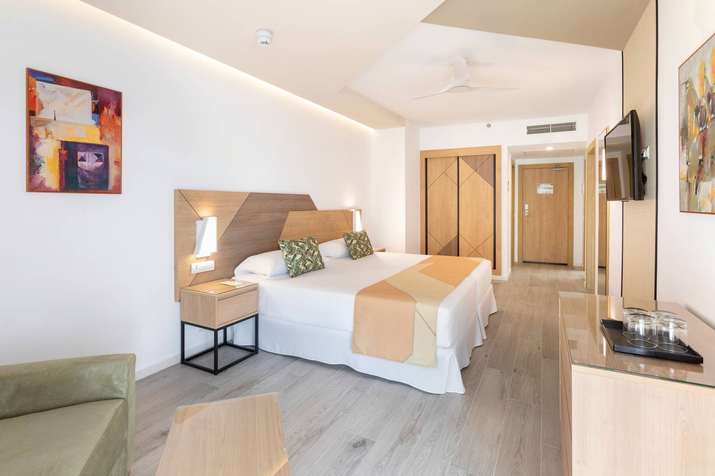 Clubhotel-Riu-Buena-Vista-Room-17