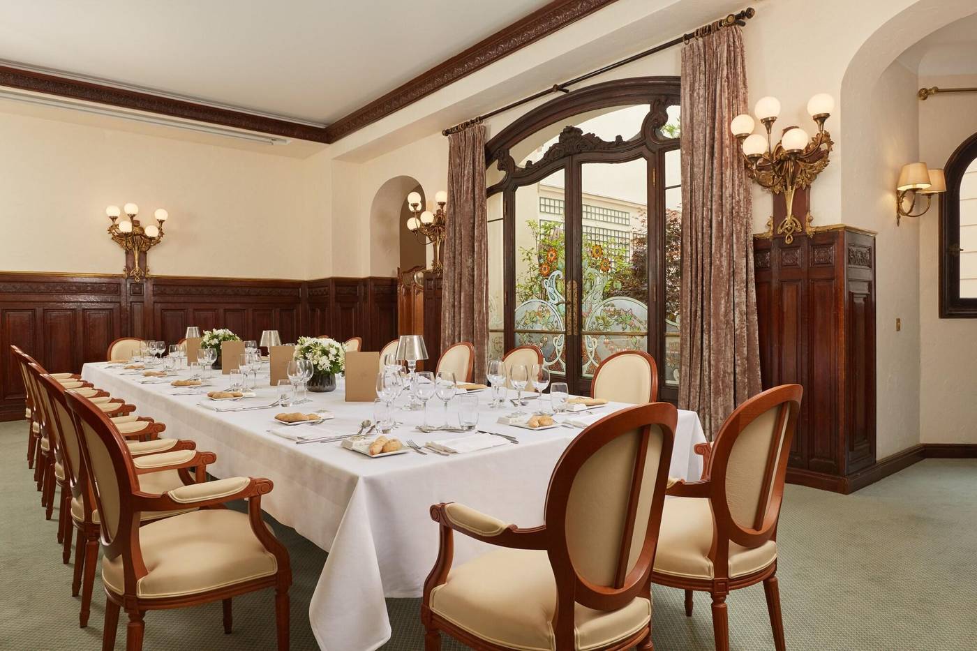 Regina-Hotel-Conferences-58