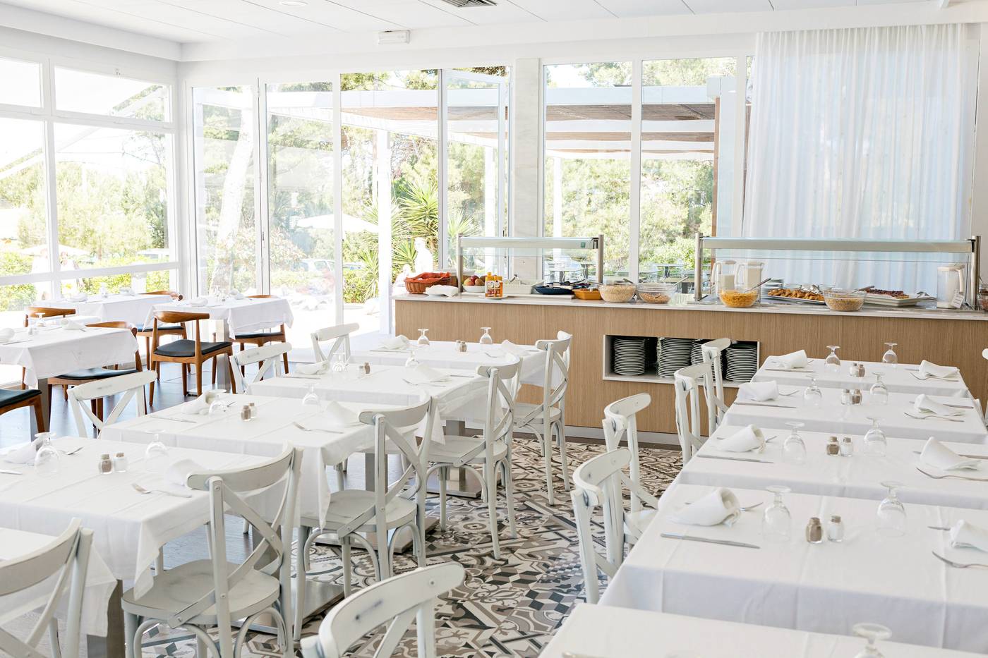 Cala-Blanca-Sun-Hotel-Restaurant-25