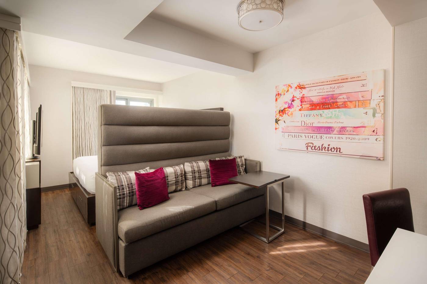 Embassy-Suites-by-Hilton-New-York-Manhattan-Times-Sq-Room-46