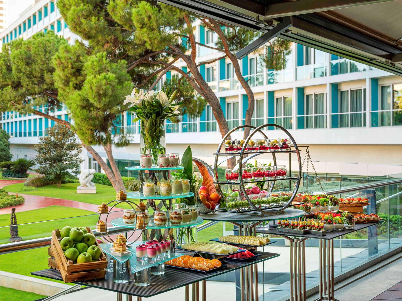 Swissotel-Grand-Efes-Izmir-Restaurant-15