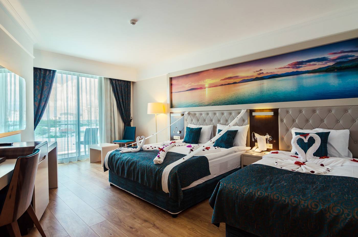 Lumos Deluxe Resort Hotel and Spa