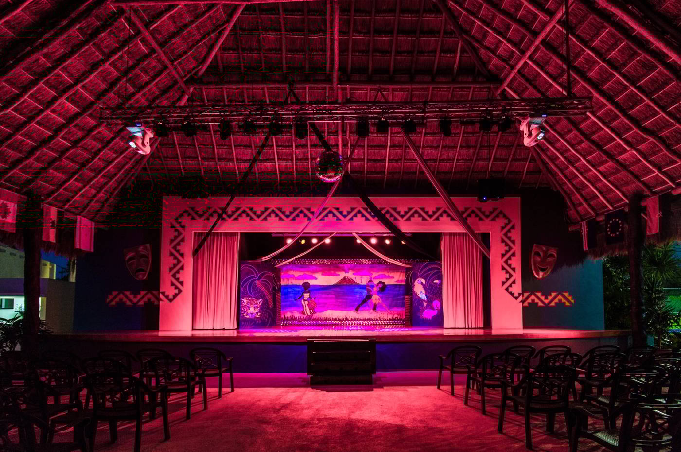 Allegro-Cozumel-Sports-and-Entertainment-51